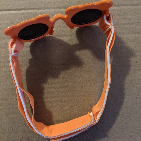 Tiger baby sunglasses - Picture 2 of 3